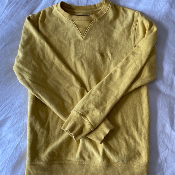Stussy Yellow Crewneck - Picture 3 of 4